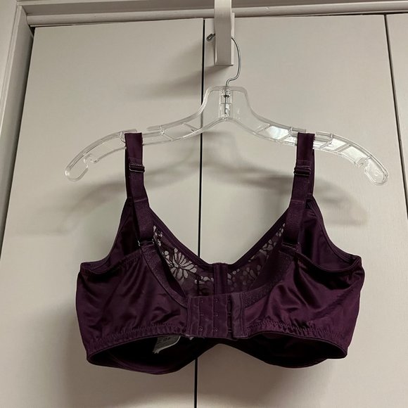 Seamless Lacy Underwire Minimizer, 36G, by Triumph - Picture 2 of 3